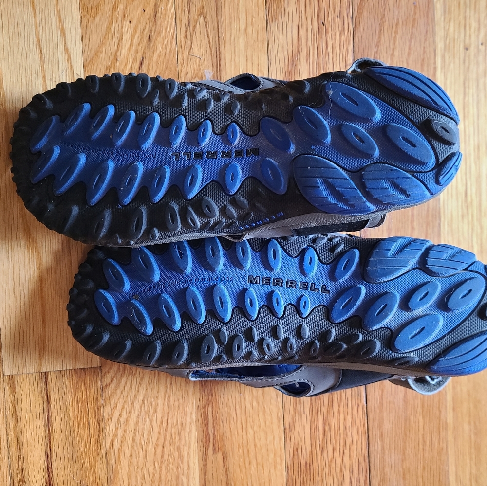 Merrell Sandals - Picture 2 of 5